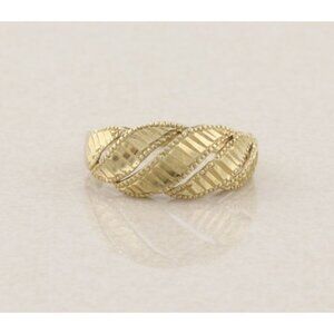 10k Yellow Gold Diamond Cut Patterned Band Ring Size 8 1/2